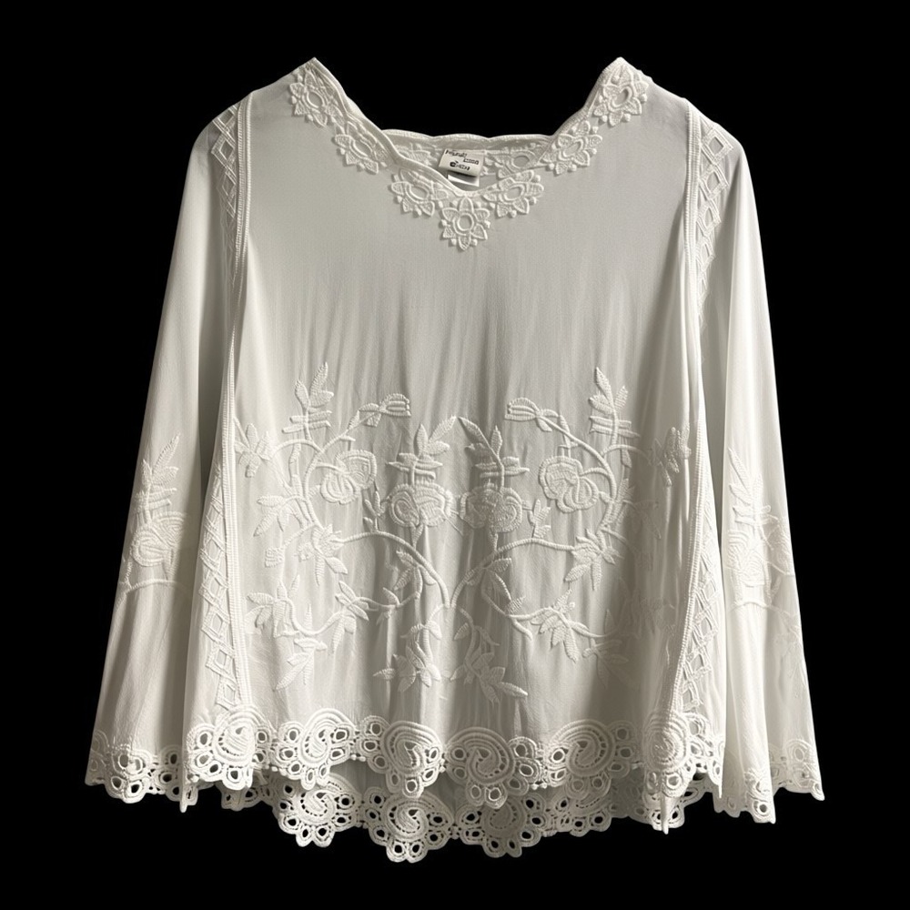 Mindset XCVI Top White Embroidered Tunic Size S/M Boho Chic Coastal Resort Beach